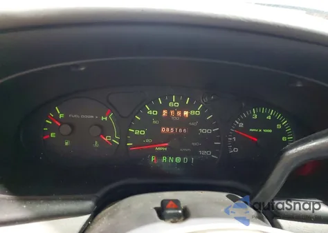 2001 Mercury Sable Gs z USA, uszkodzony, nr VIN 1MEFM50UX1G627925